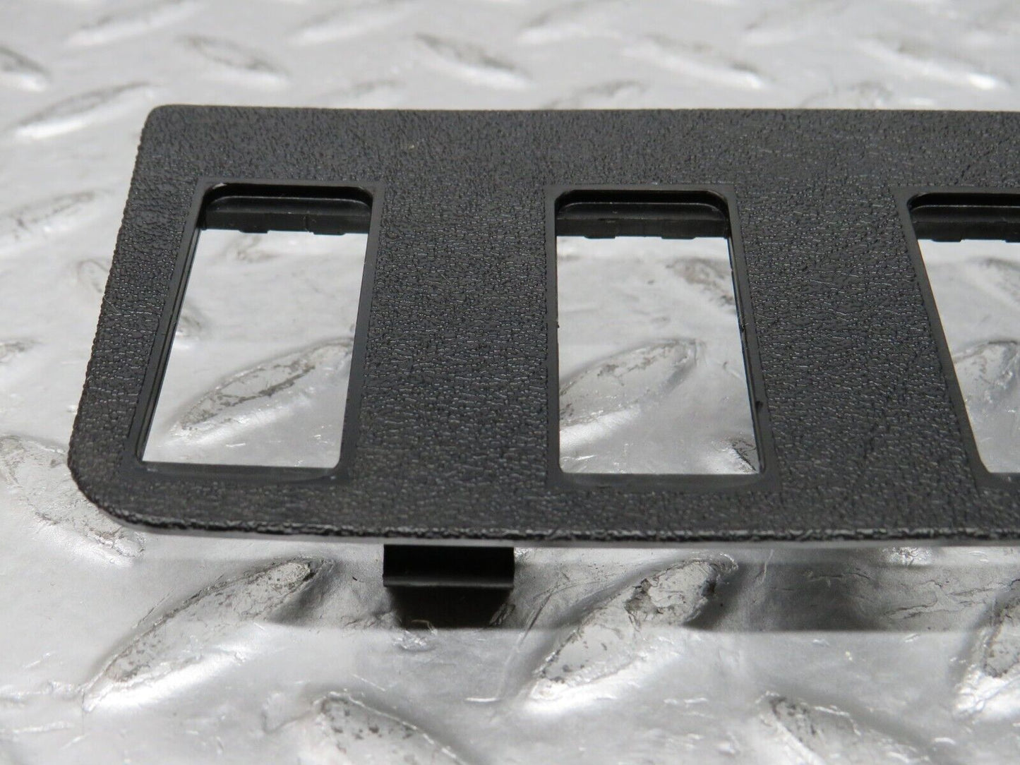 29698 Mercedes-Benz W123 230E Centre Console Switch Holder Trim 1236833108