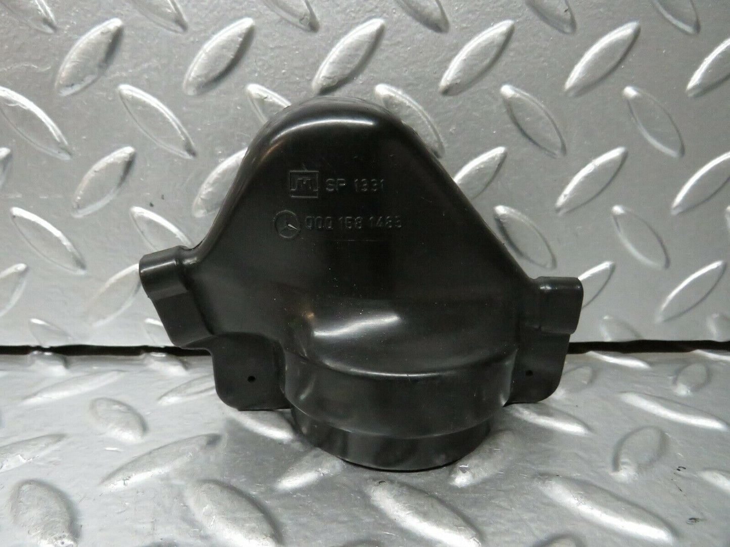 23759 Mercedes-Benz C107 450SLC Coupe Ignition Coil Cover Cap 0001581485