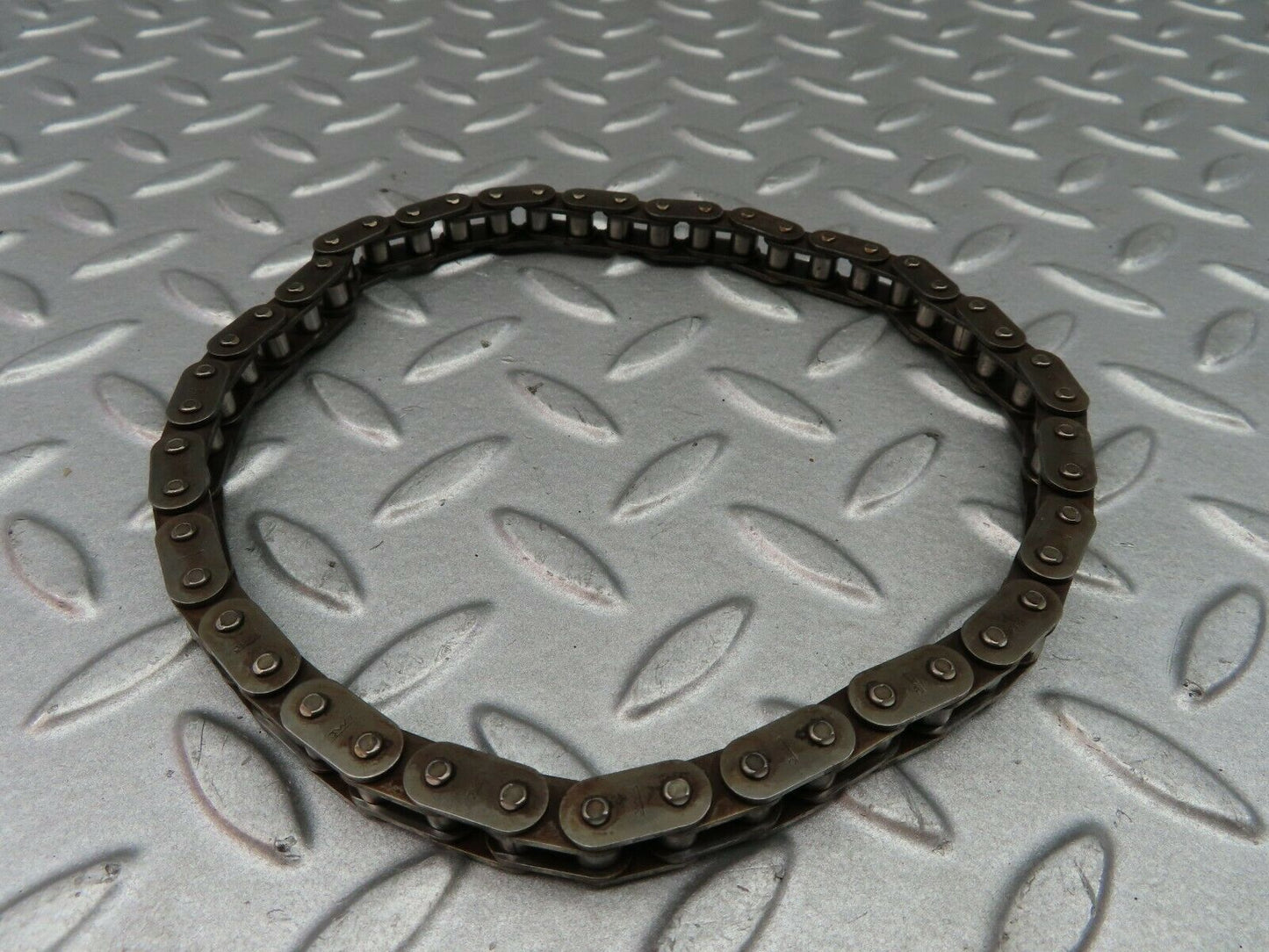6347 Mercedes-Benz W126 380SE Oil Pump Chain