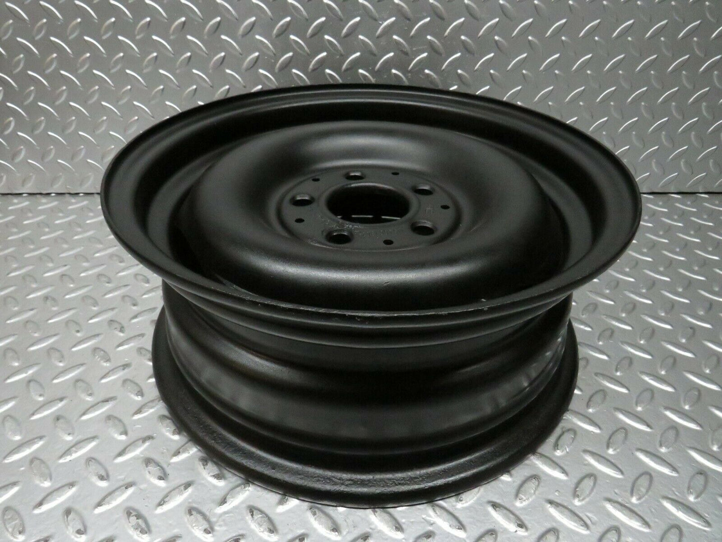 23690 Mercedes-Benz Steel Wheel 5.5Jx14H2 ET35 1154001302