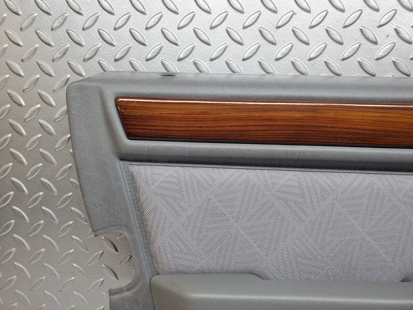 44689 Mercedes-Benz W124 220E Front Left Door Card Grey 1247271370