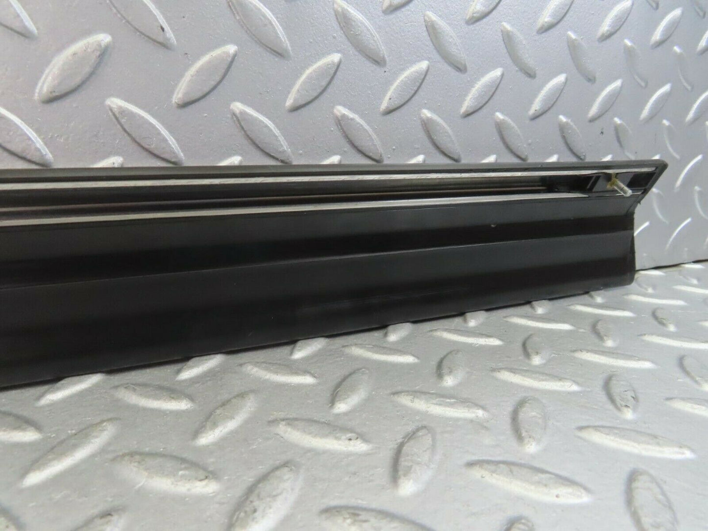 10281 Mercedes-Benz W123 Rear Left Door Lower Trim