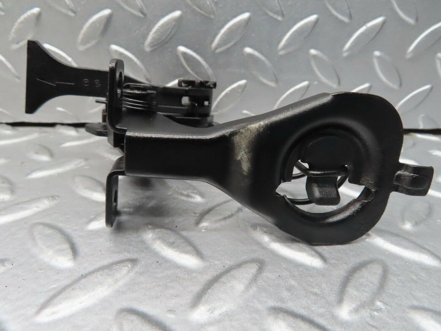 15099 Mercedes-Benz W140 S320 Bonnet Safety Latch