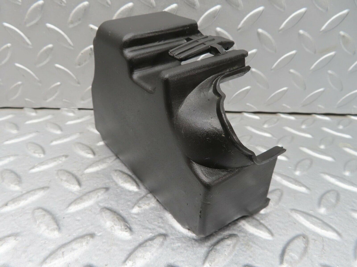 13532 Mercedes-Benz W123 200 Fuse Box Relay Cover 1235450146