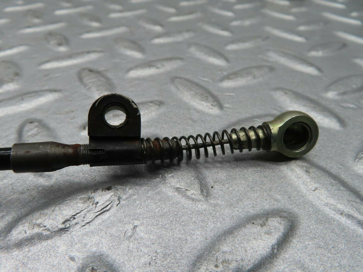 16288 Mercedes-Benz W124 260E Gearbox Cable 1242600351
