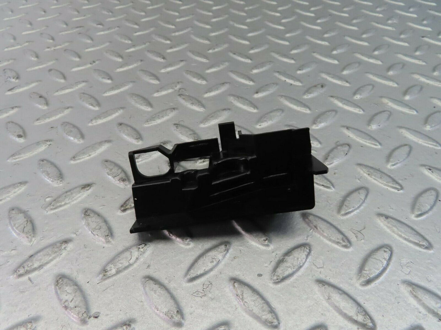 10398 Mercedes-Benz W201 190E Gear Selector Trim 1242670206