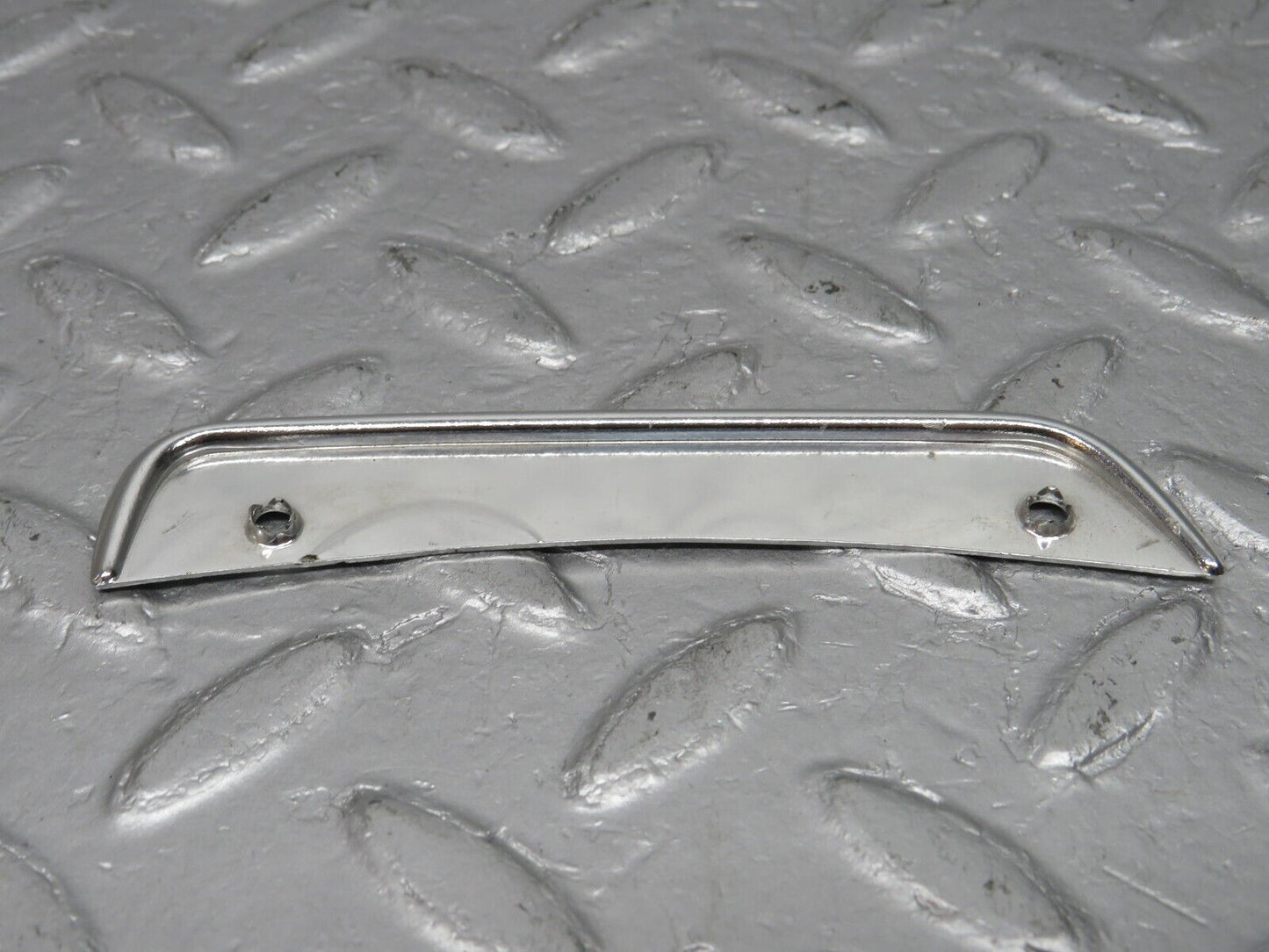 40168 Mercedes-Benz R107 350SL Coupe Door Handle Chrome Trim