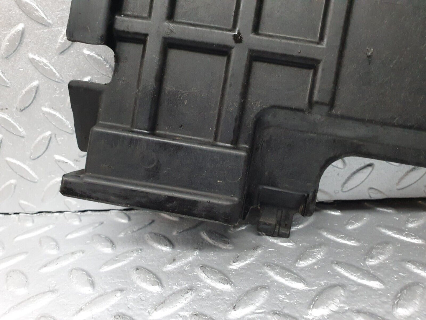 41781 Mercedes-Benz W202 C200 Right Engine Bay Cover Panel 2025241030