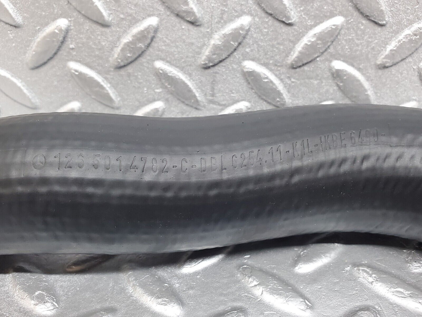 45843 Mercedes-Benz W126 420SE Radiator Hose Pipe 1265014782