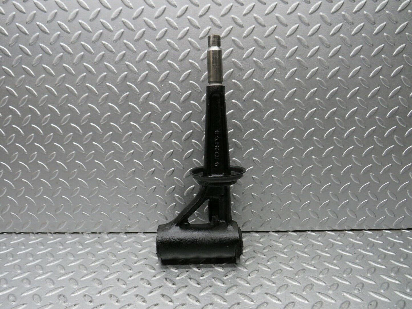 21939 Mercedes-Benz W121 190b Ponton Rear Axle Support 1803511616
