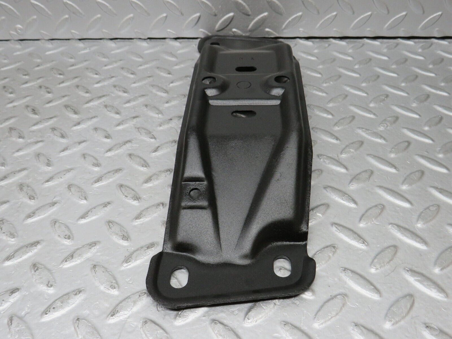 36344 Mercedes-Benz W126 420SE Gearbox Mount Bracket