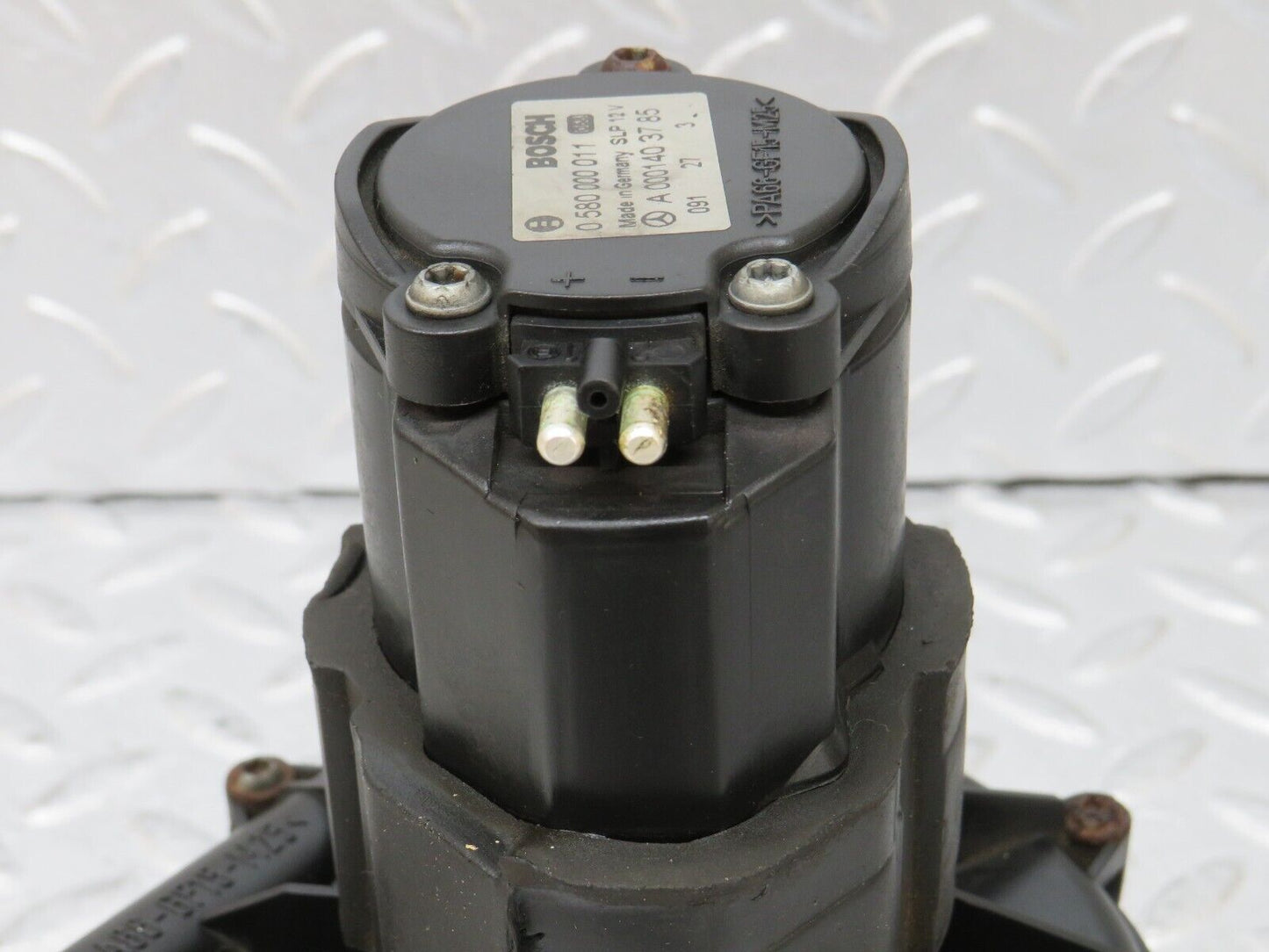 34945 Mercedes-Benz W210 320E Secondary Air Pump Bosch 0001403785 0580000011