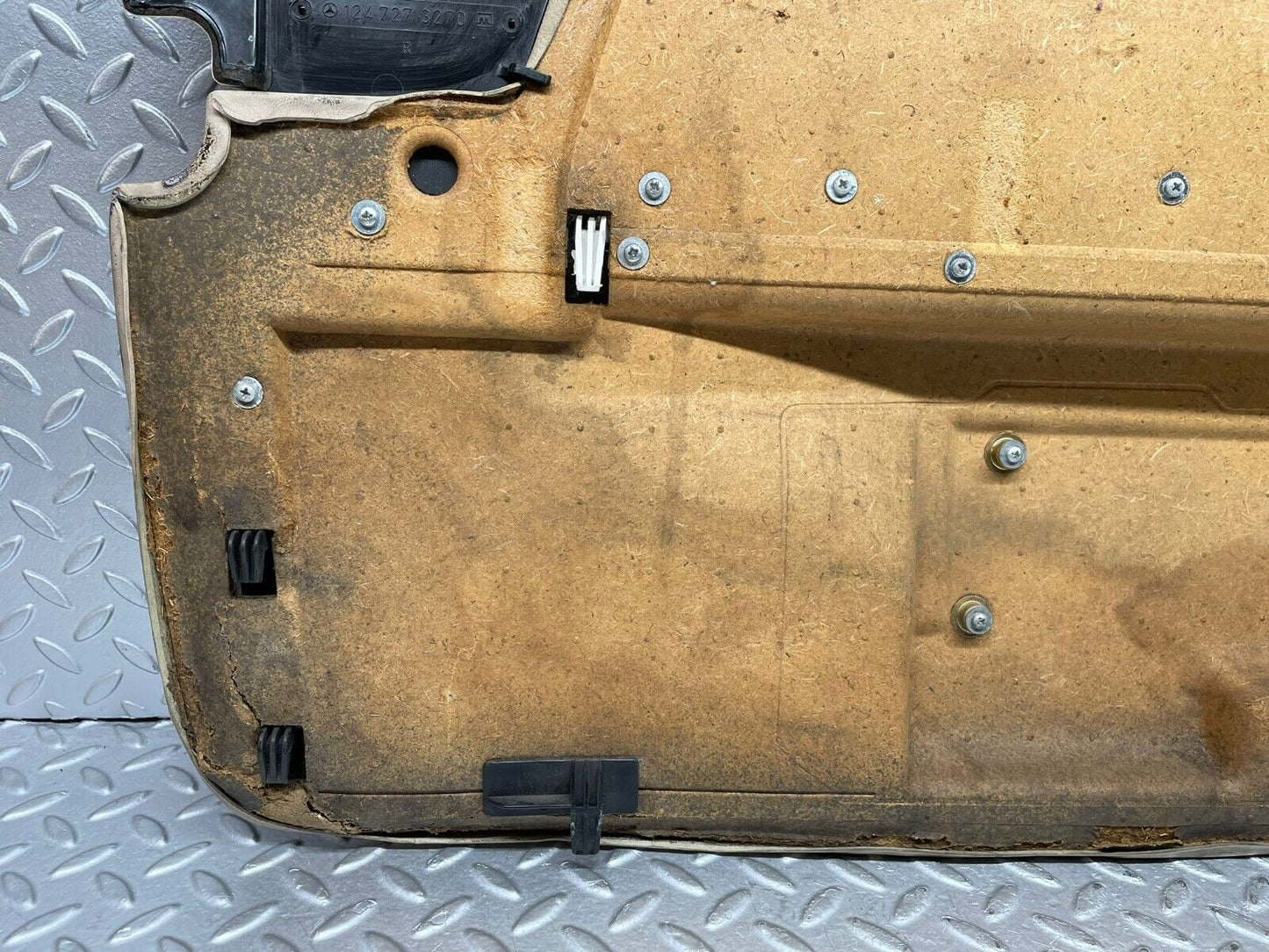 28944 Mercedes-Benz C124 320CE Front Right Door Card Beige 1247273270