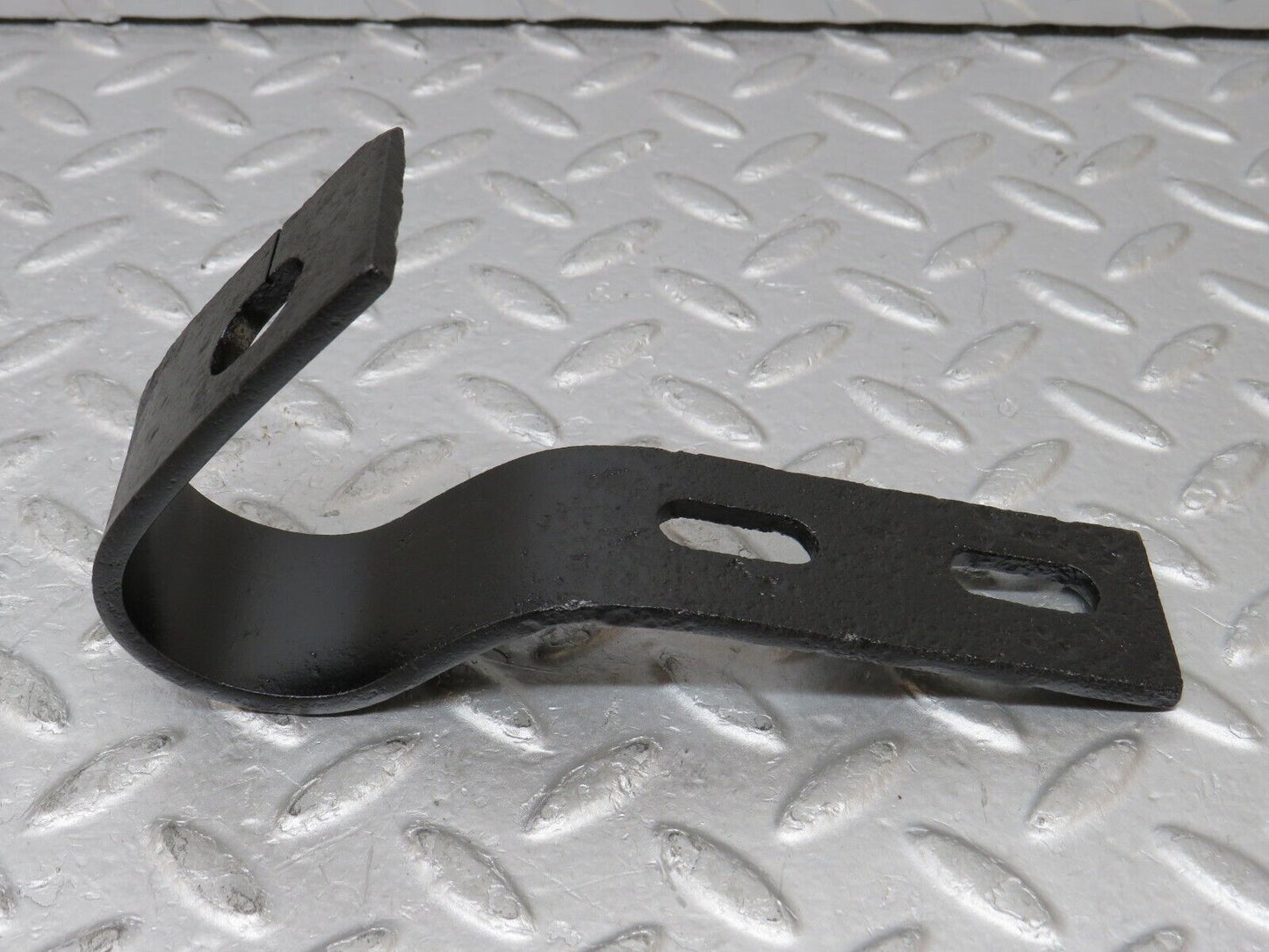 35709 Mercedes-Benz W108 Front Bumper Bracket Left Side