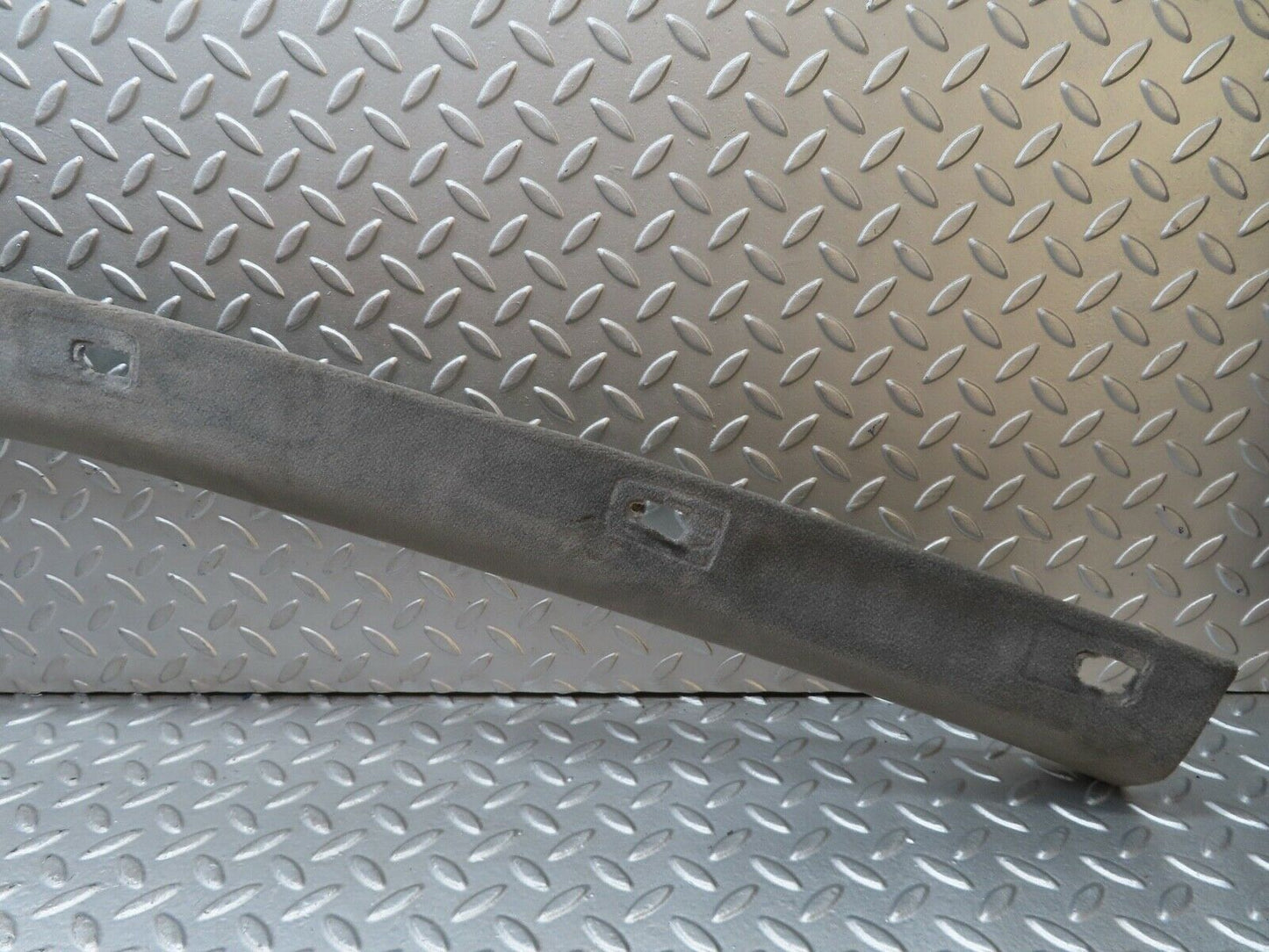 19309 Mercedes-Benz C140 CL420 Coupe C Pillar Cover Left Side Grey