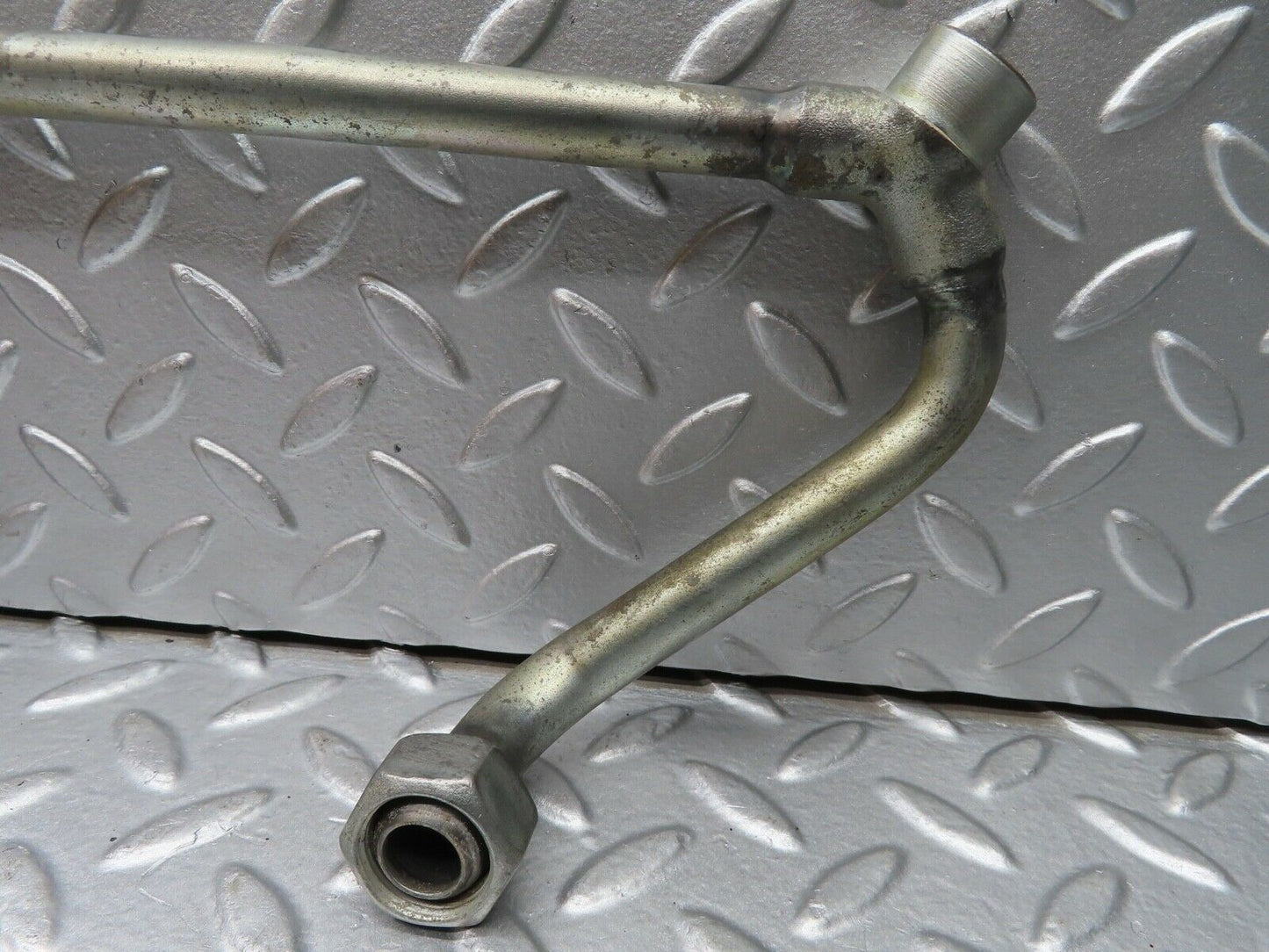 20712 Mercedes-Benz R107 450SL Air Intake Breather Pipe