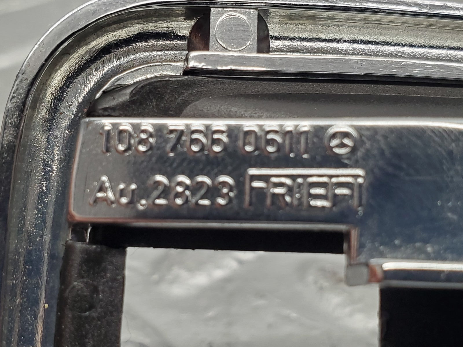 47239352
