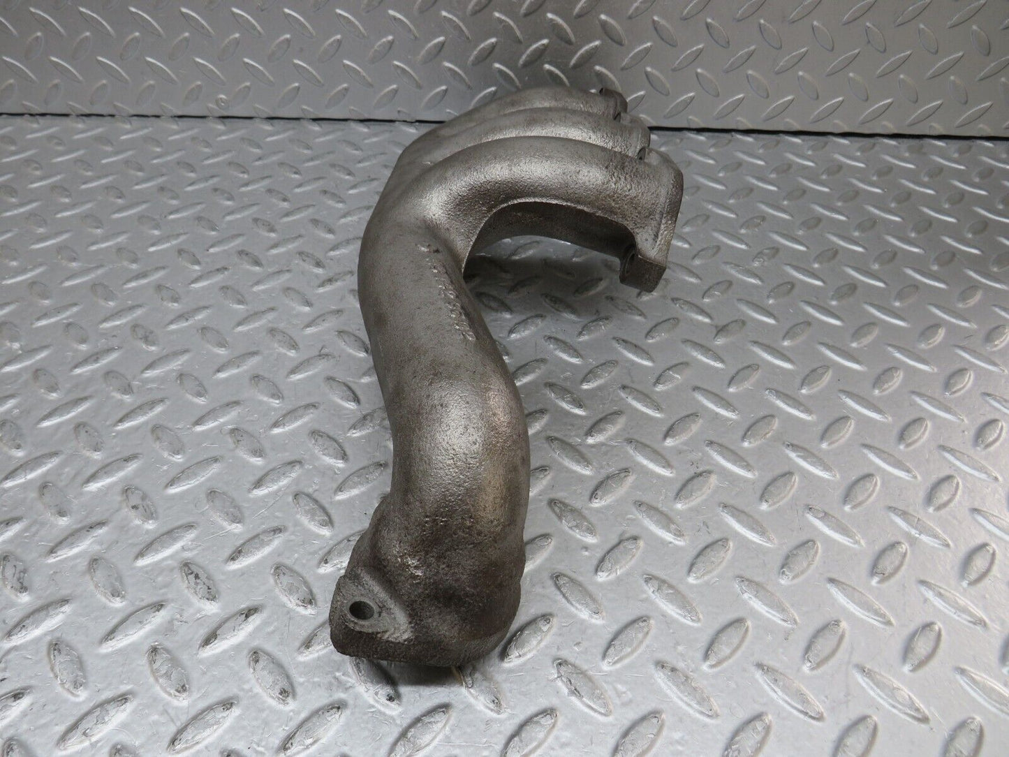 35563 Mercedes-Benz R107 280SL Coupe Exhaust Manifold 4-6 1101429502