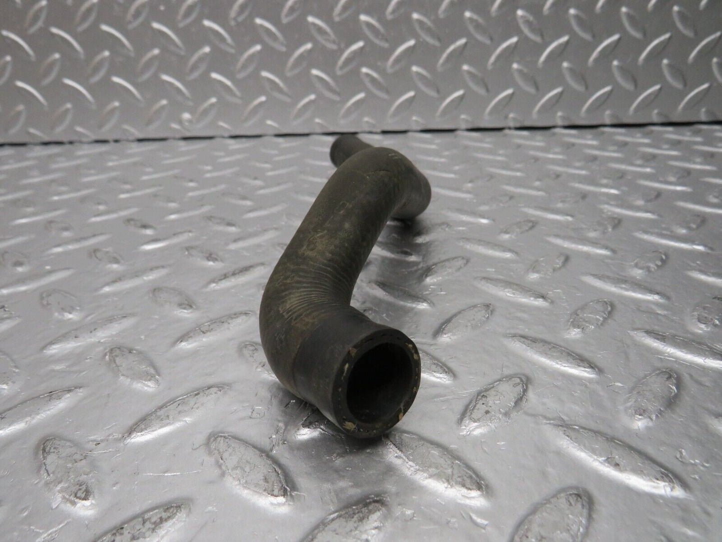 30536 Mercedes-Benz W124 230E Water Hose Pipe 1248323594