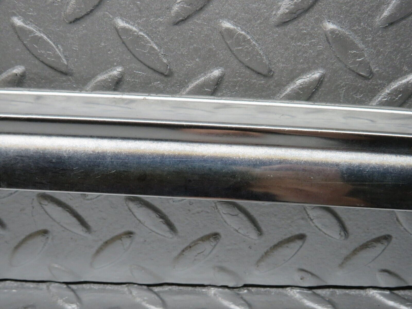 40200 Mercedes-Benz R107 Coupe Hardtop Under Windshield Chrome Trim