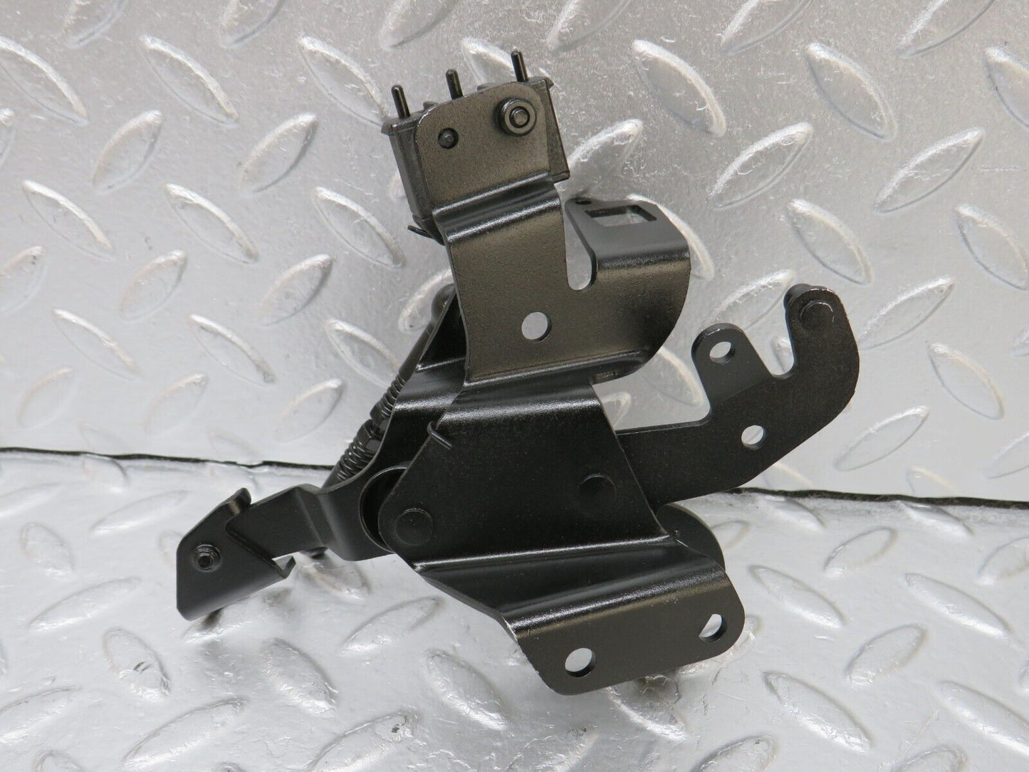 34684 Mercedes-Benz W124 260E Throttle Linkage