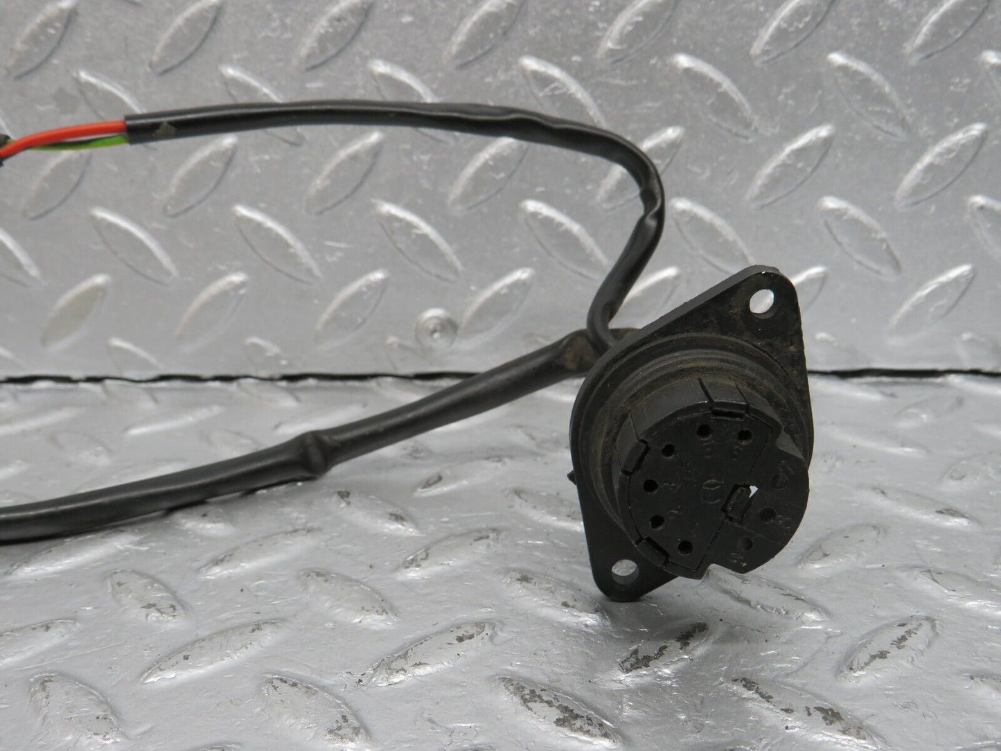 40112 Mercedes-Benz R107 350SL Diagnostic Connector 1235450026