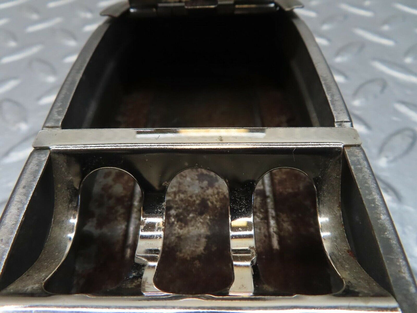 12889 Mercedes-Benz W111 Centre Console Ashtray Wood Finish