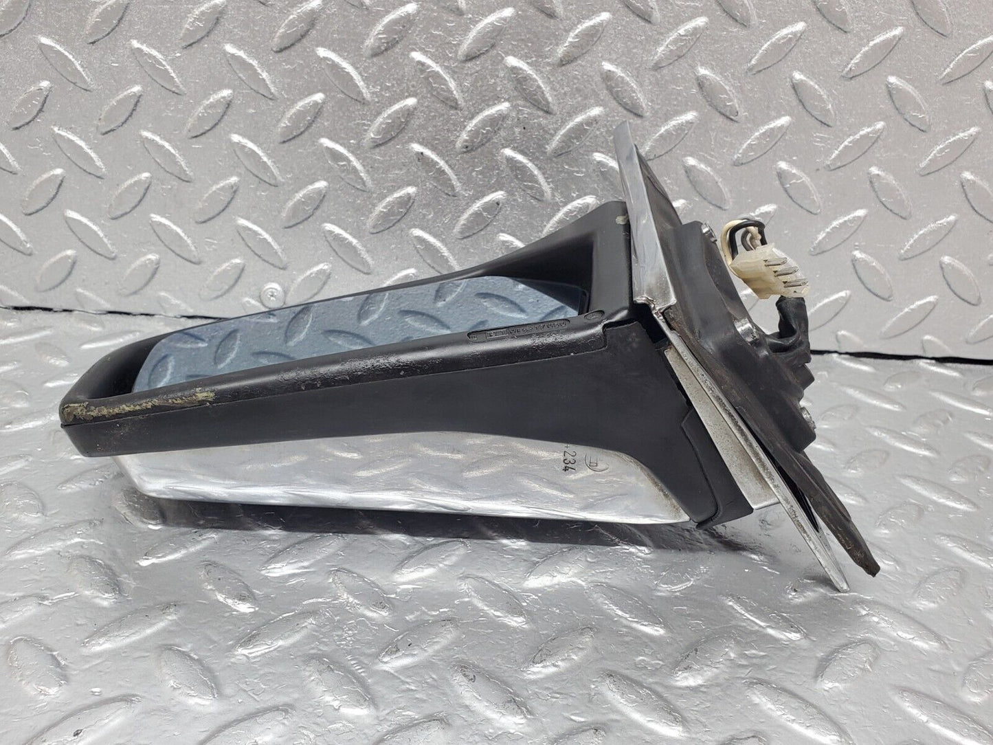 44527 Mercedes-Benz W123 280E Electric Wing Mirror Left 1238111141 1238110541 1238110361