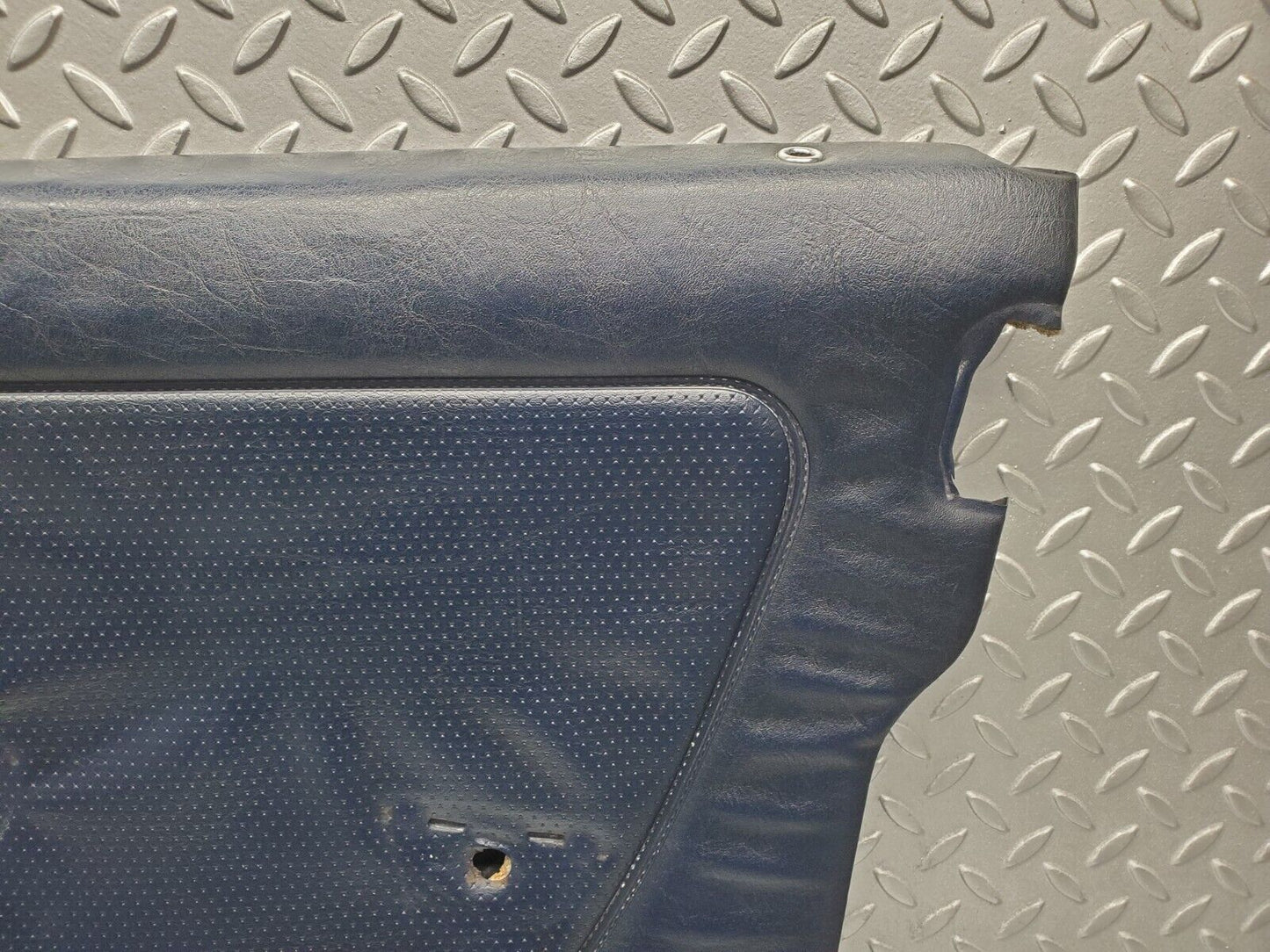 46683 Mercedes-Benz V123 240D LWB Front Right Door Card Blue