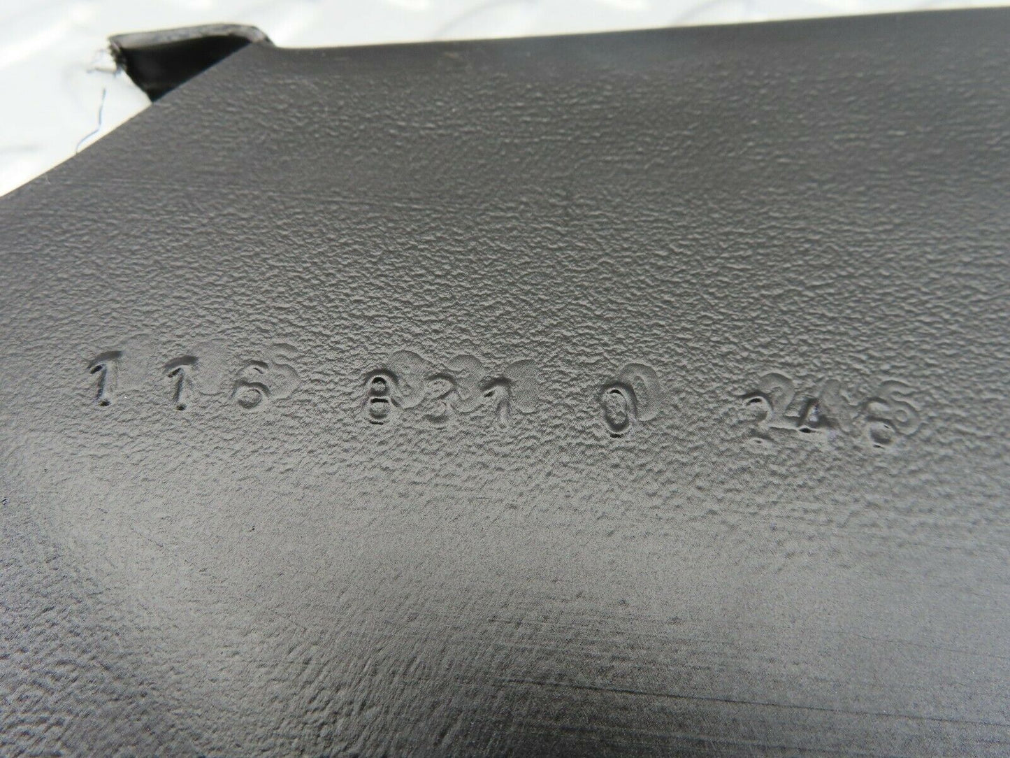 7436 Mercedes-Benz W116 450SE Ventilation Air Duct Right 1168310246