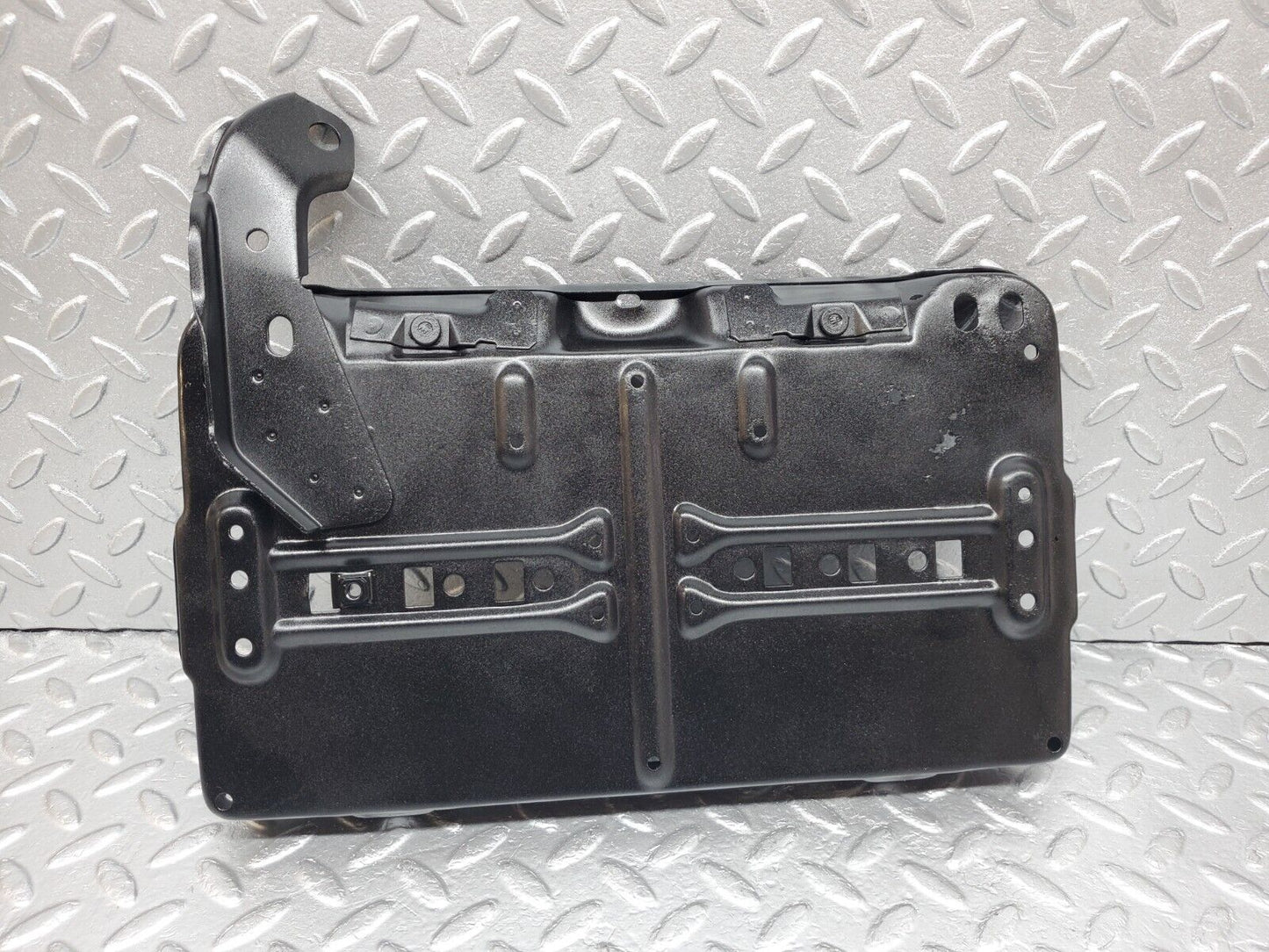 45910 Mercedes-Benz W126 420SE Battery Tray