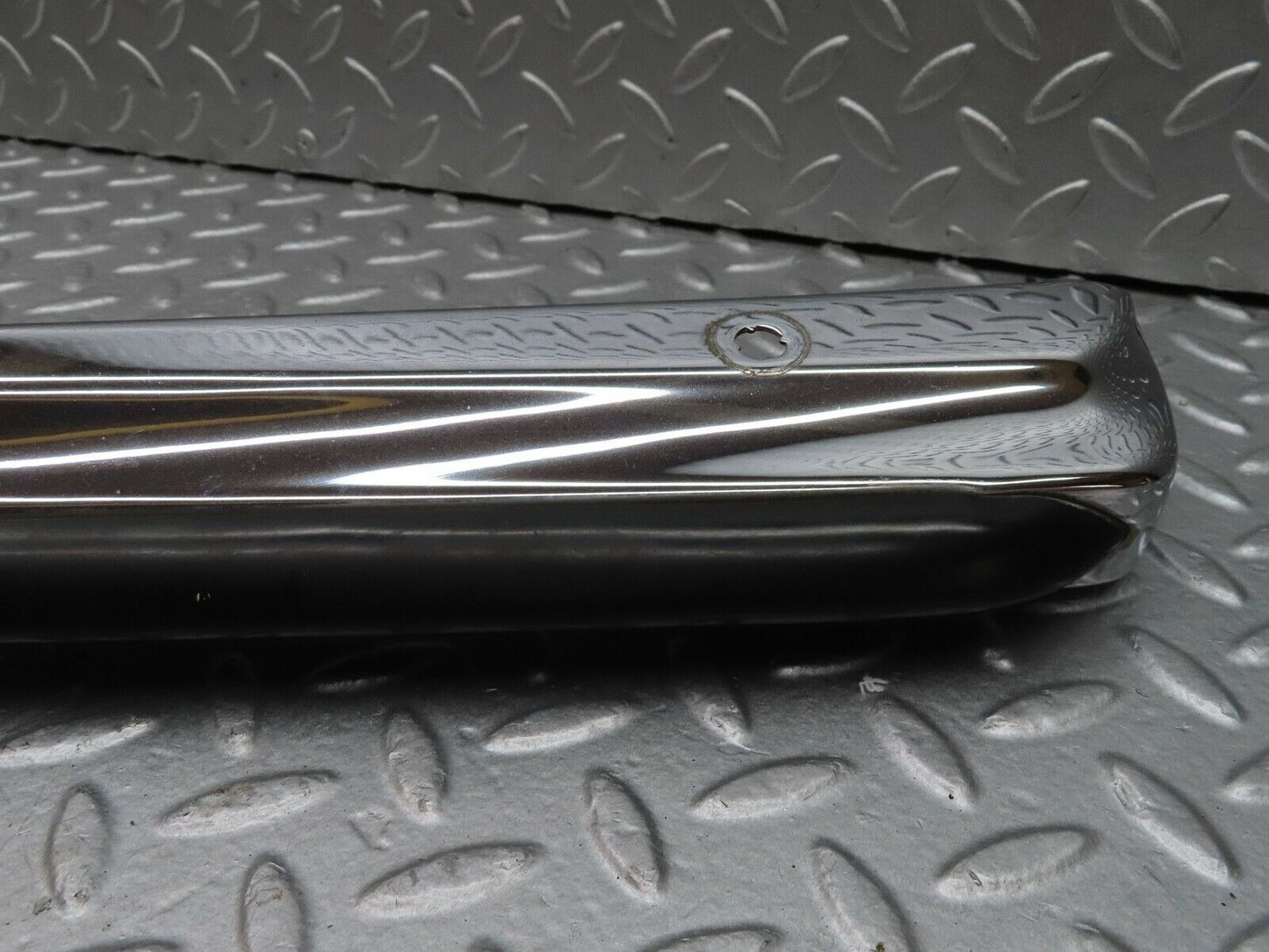 18156 Mercedes-Benz W116 450SEL Front Right Upper Bumper Corner 1168800270