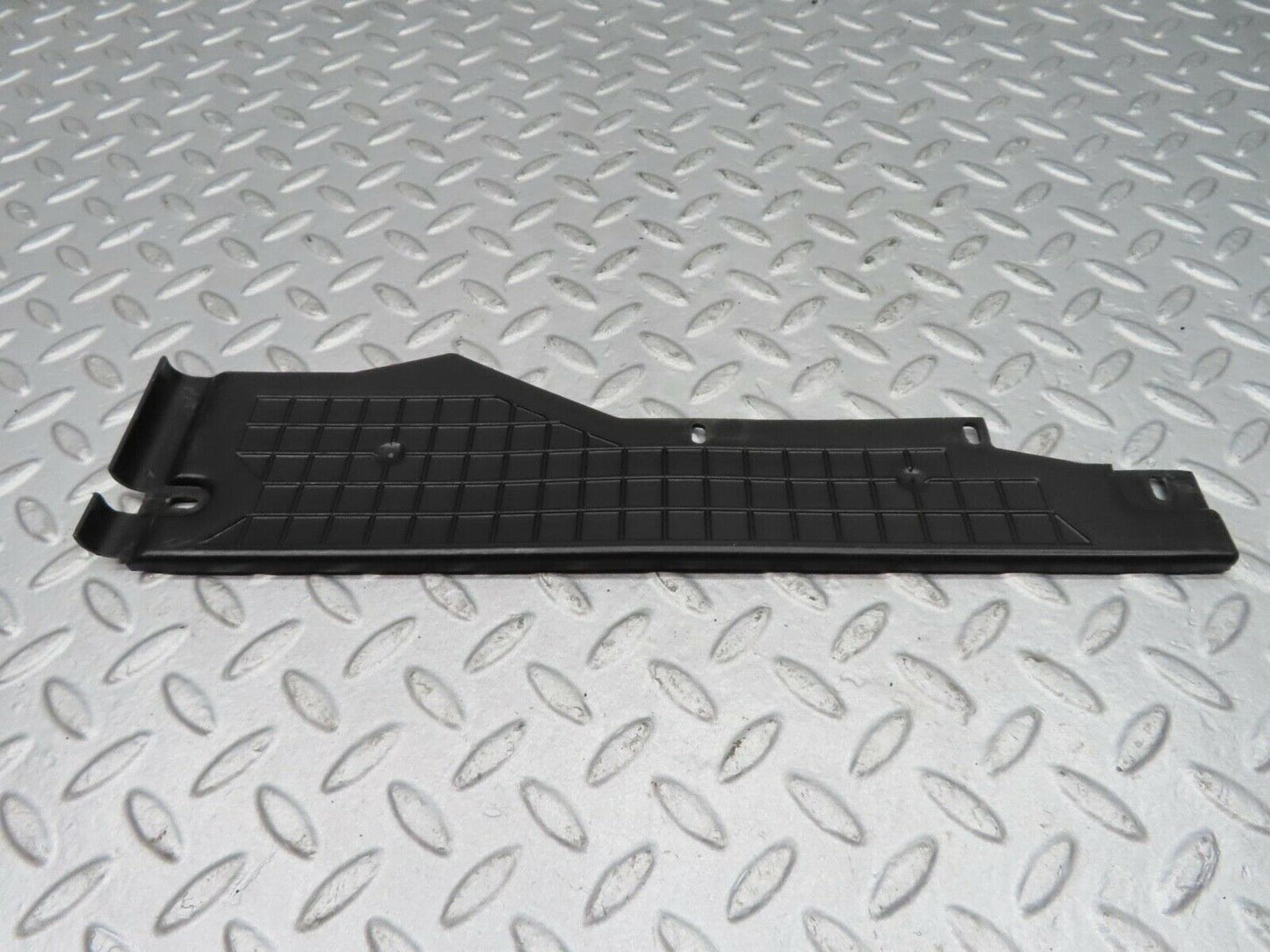16204 Mercedes-Benz W124 260E Radiator Trim Panel Right Side 1245050888