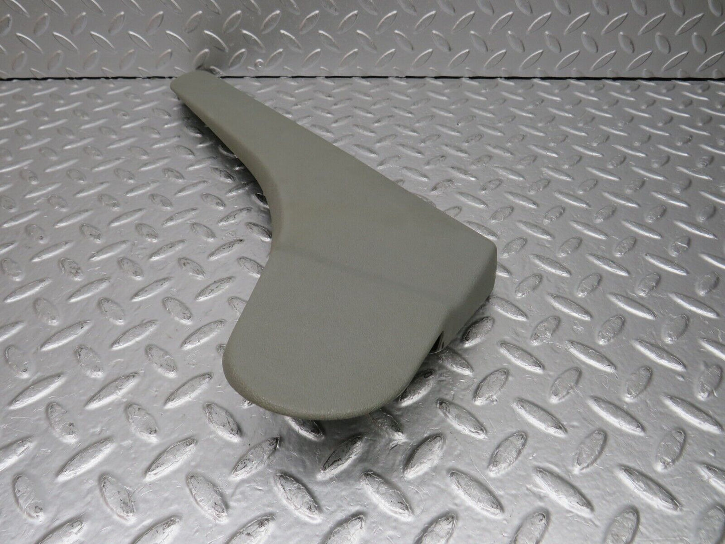 32329 Mercedes-Benz S124 300TE Front Right Electric Seat Cover Trim 1249182030