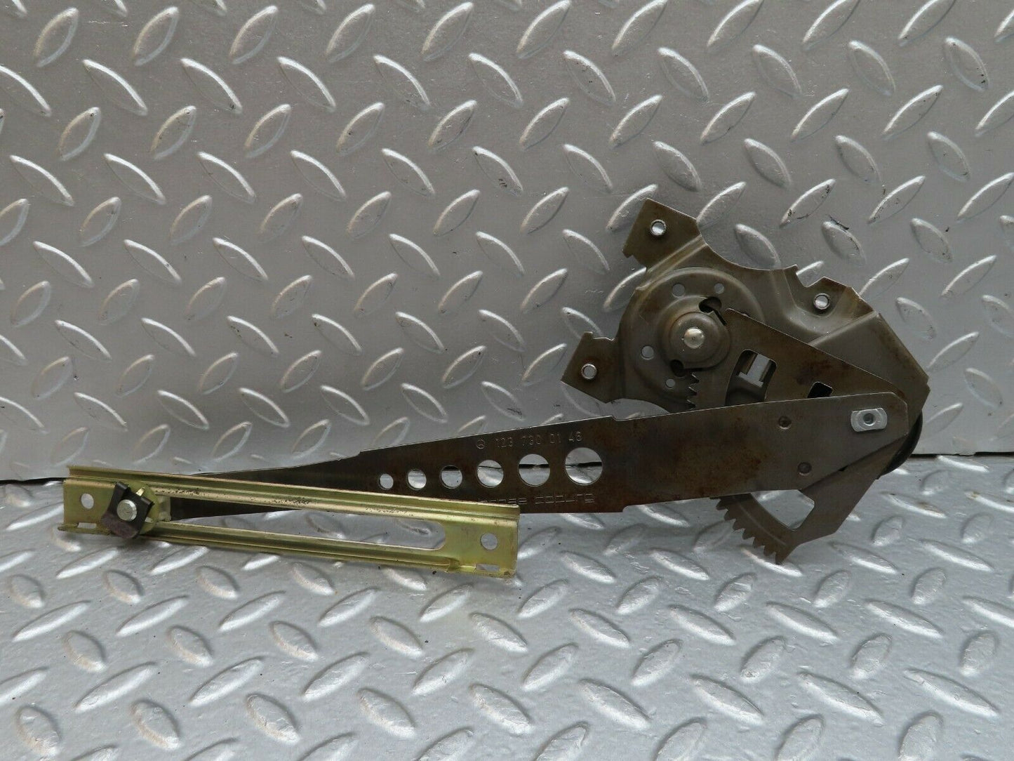 18045 Mercedes-Benz W123 200 Rear Left Manual Window Regulator 1237300146