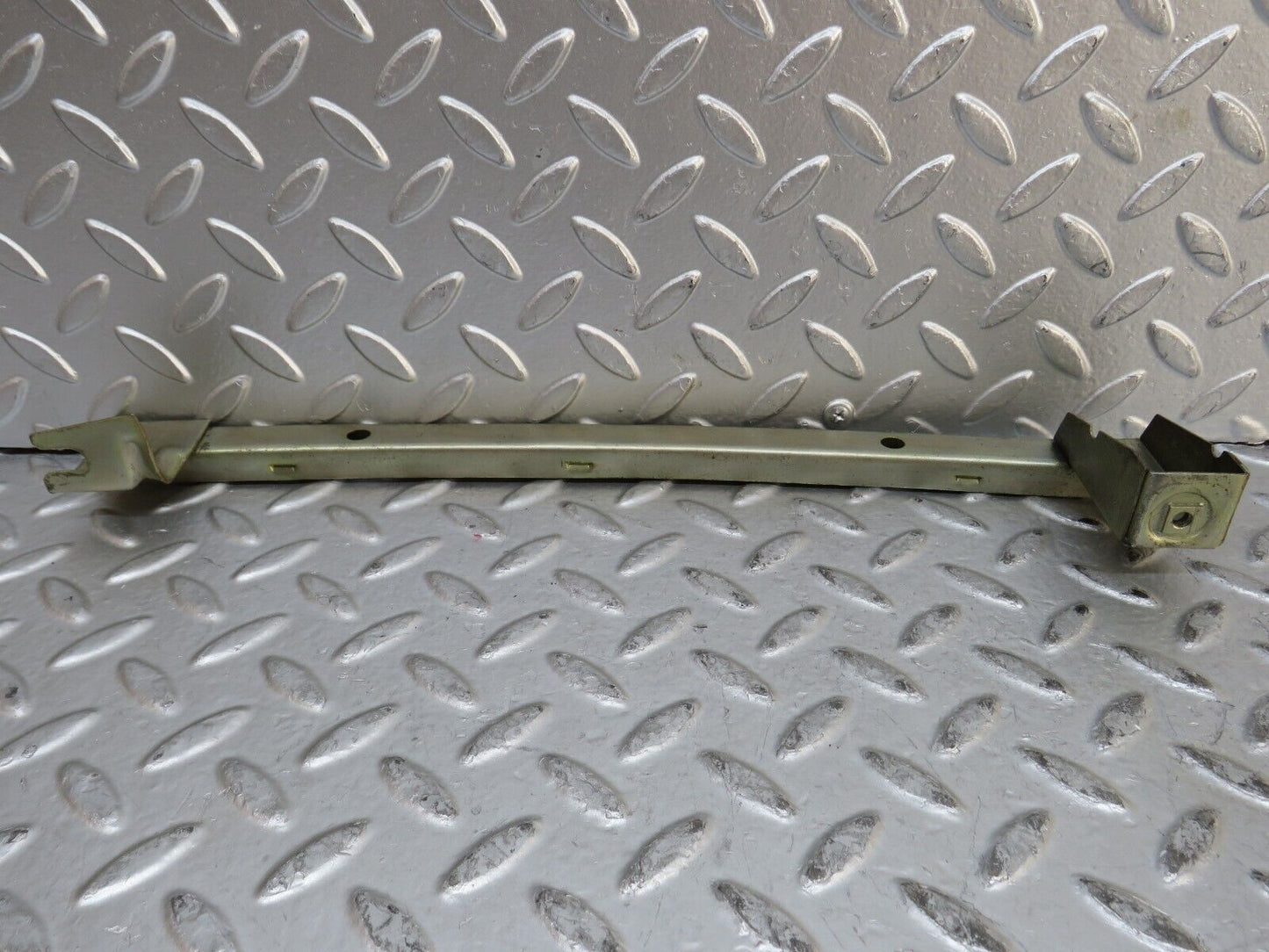 28275 Mercedes-Benz S123 240D Wagon Rear Right Window Channel