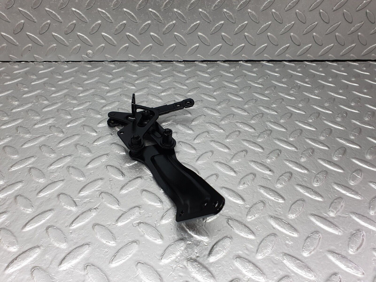 41506 Mercedes-Benz W124 200E Throttle Linkage