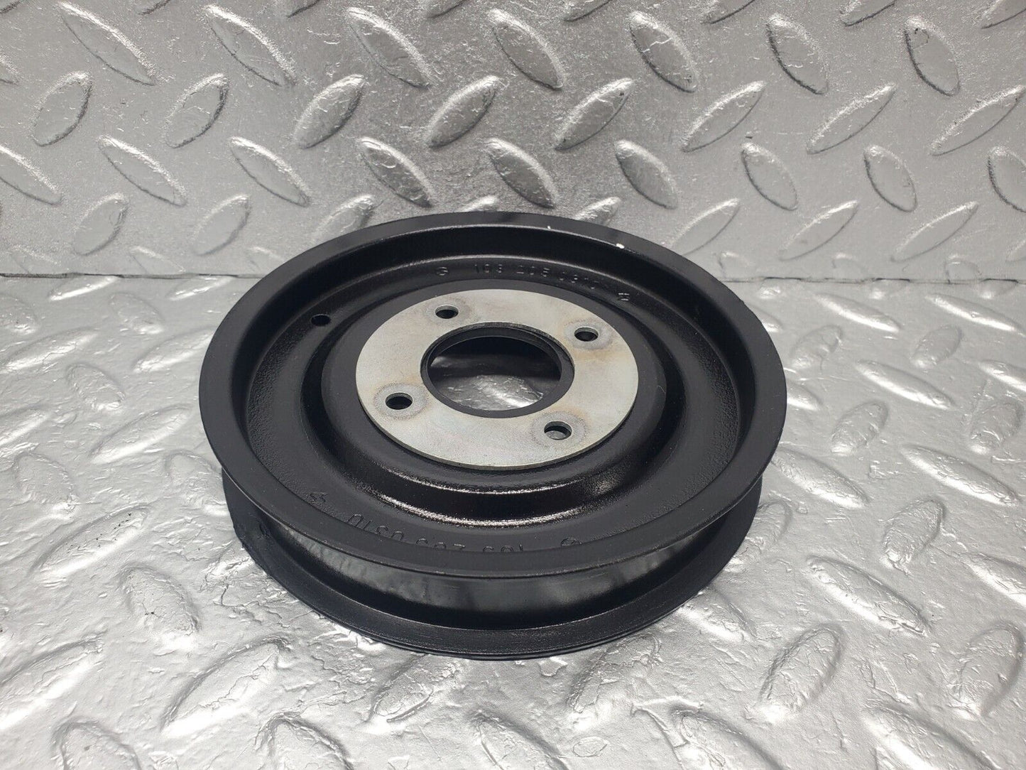 46176 Mercedes-Benz W124 280E Engine Cooling Fan Pulley 1032050310