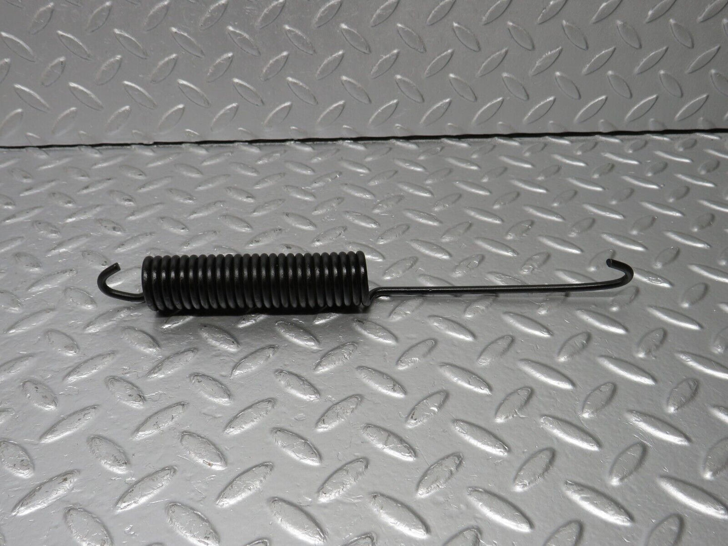 40437 Mercedes-Benz W110 230 Bonnet Hinge Spring