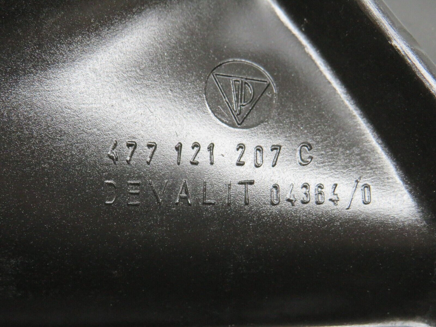 29969 Porsche 924 Radiator Fan Shroud Fan Cover 477121207