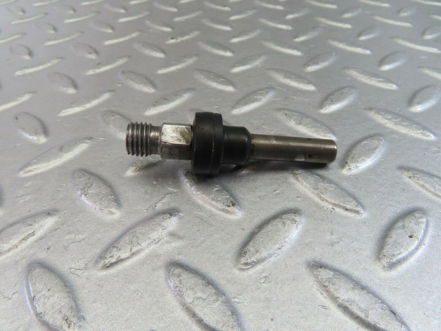 10046 Mercedes-Benz C123 230CE Coupe Fuel Injector Bosch 0437502010
