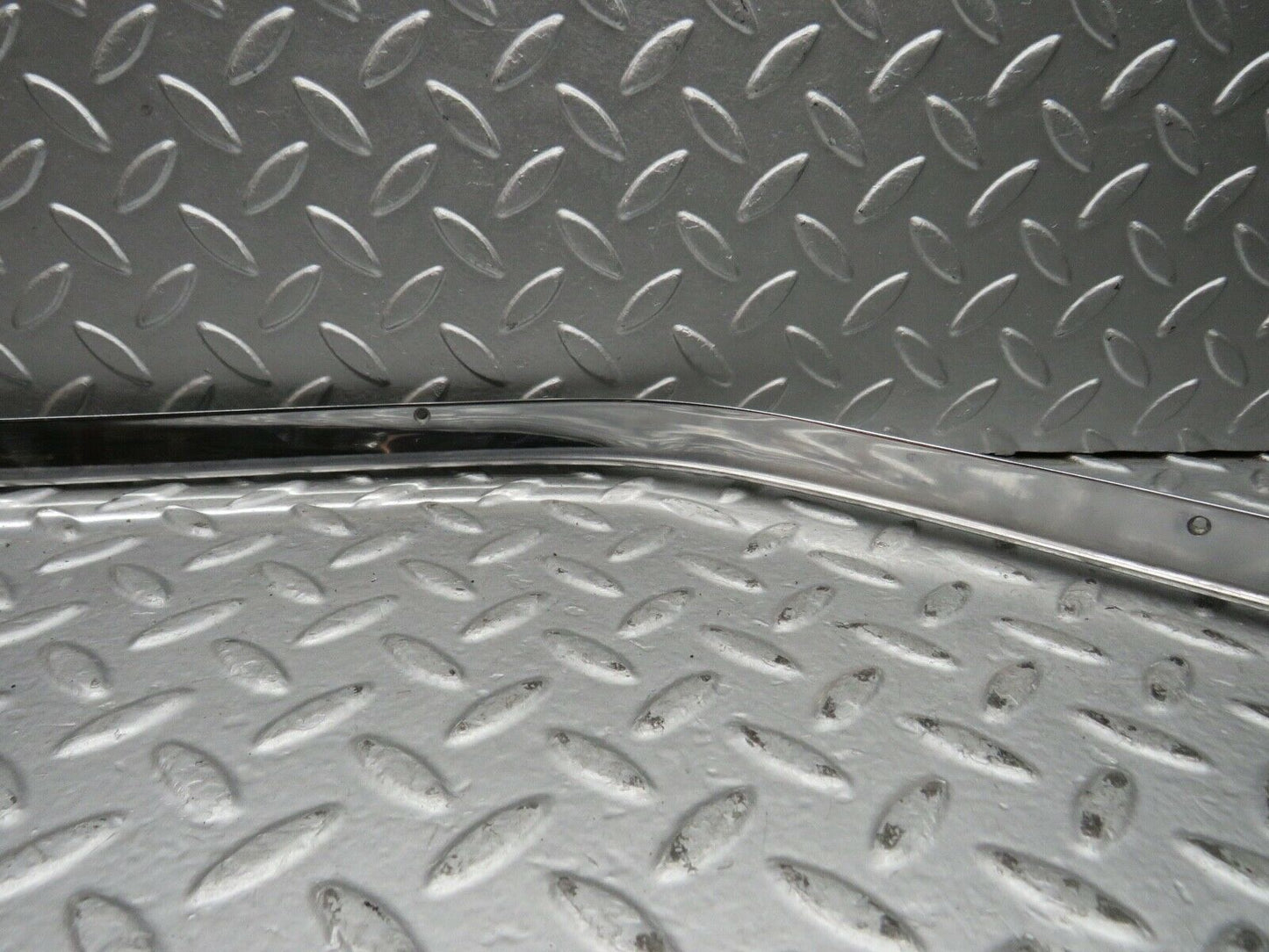 21807 Mercedes-Benz W126 300SE Roof Chrome Trim Right Side