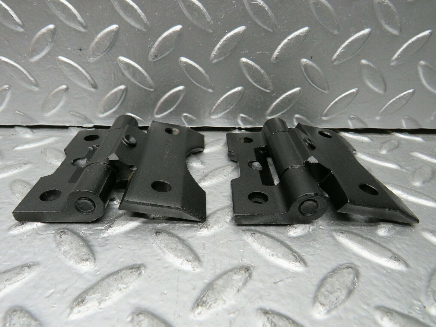 23119 Mercedes-Benz C123 230CE Coupe Door Hinges Pair 1237200037