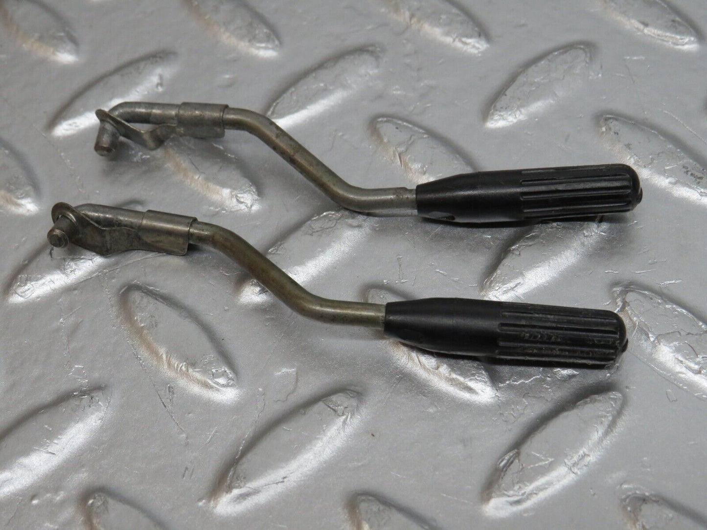 32294 Mercedes-Benz W123 230E Front Door Lock Knob Pair