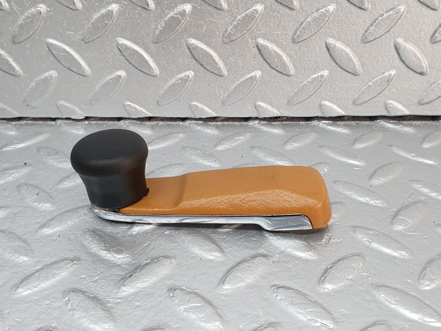 41496 Mercedes-Benz W124 200E Window Lifter Crank Handle