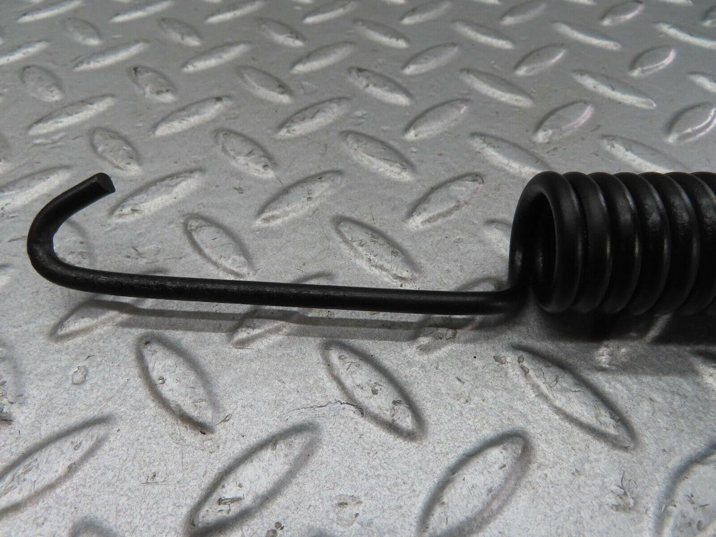 13884 Mercedes-Benz C107 280SLC Bonnet Hinge Spring