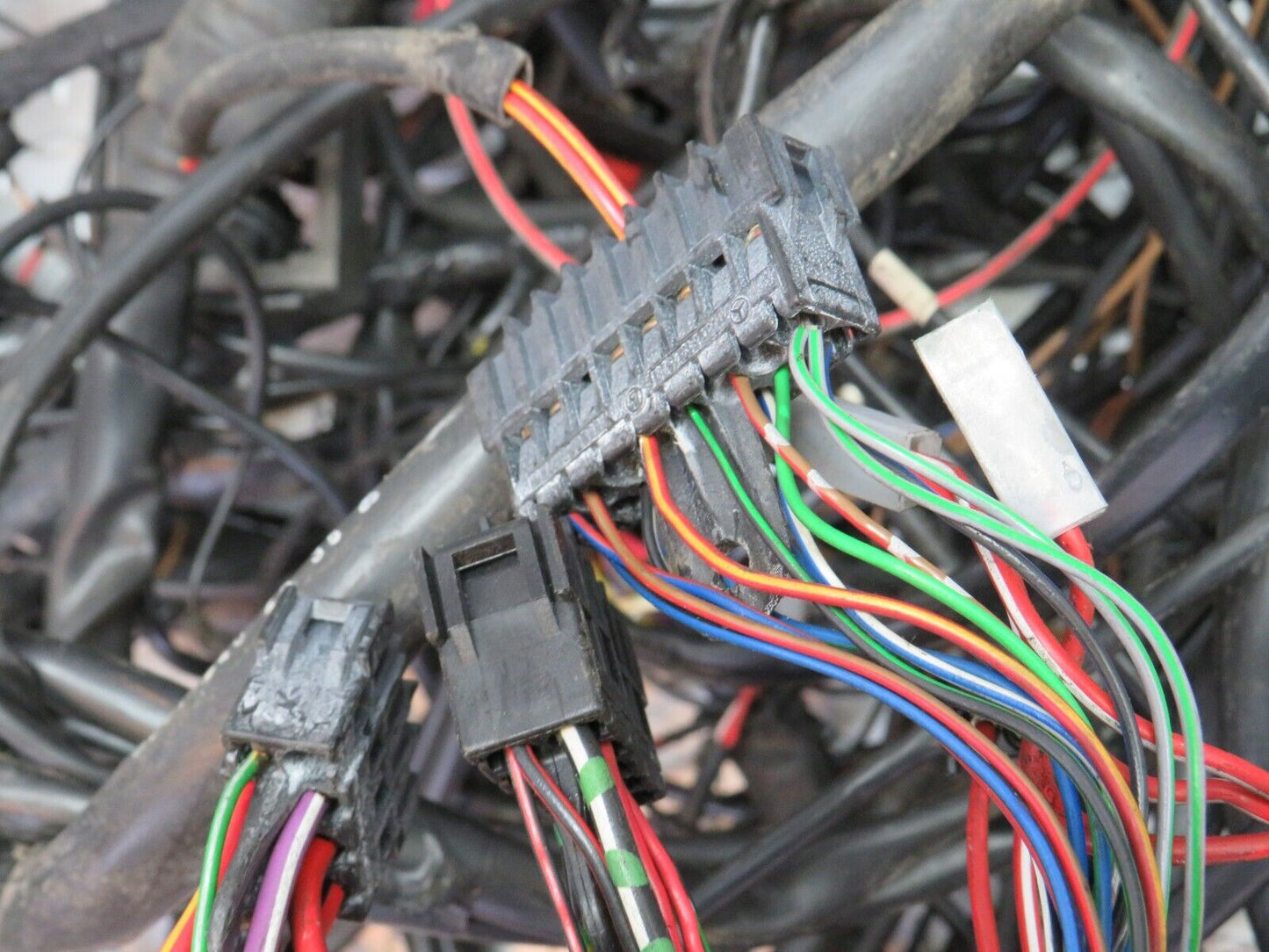 31606 Mercedes-Benz W201 190LE 1.8L Engine Wire Wiring Harness 2015402032 201540263