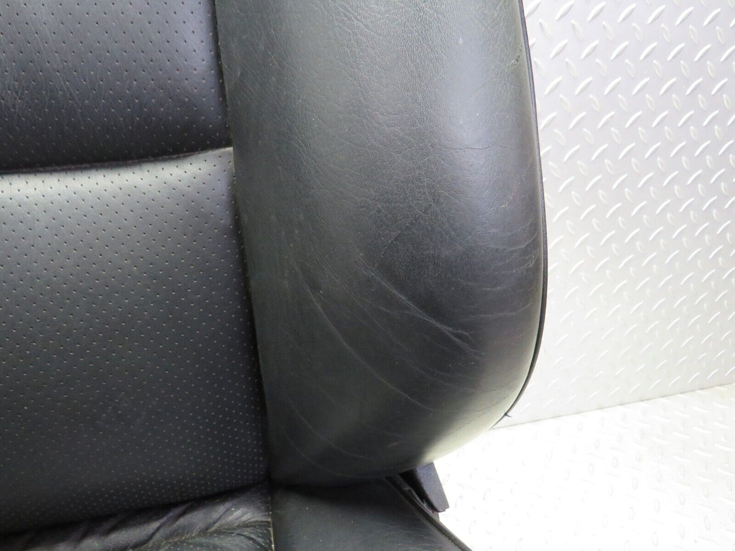37882 Mercedes-Benz A124 320E Cabriolet Front Left Electric & Heated Seat Leather Black 1249406964