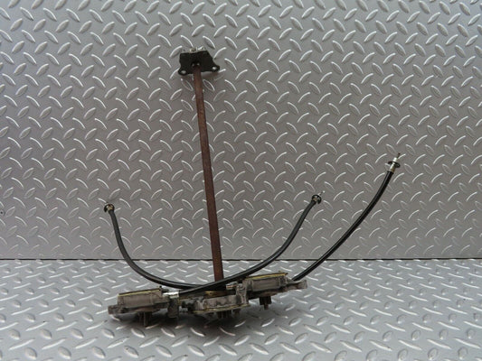 6242 Mercedes-Benz W126 380SE Seat Runner Mechanism Front Right 1268200007