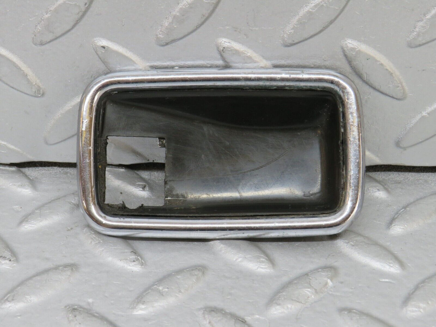 35692 Mercedes-Benz W108 Chrome Frame For Door Opener Left 1087660511